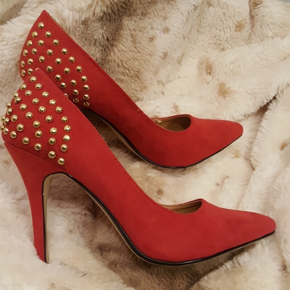 shoedazzle red shoes